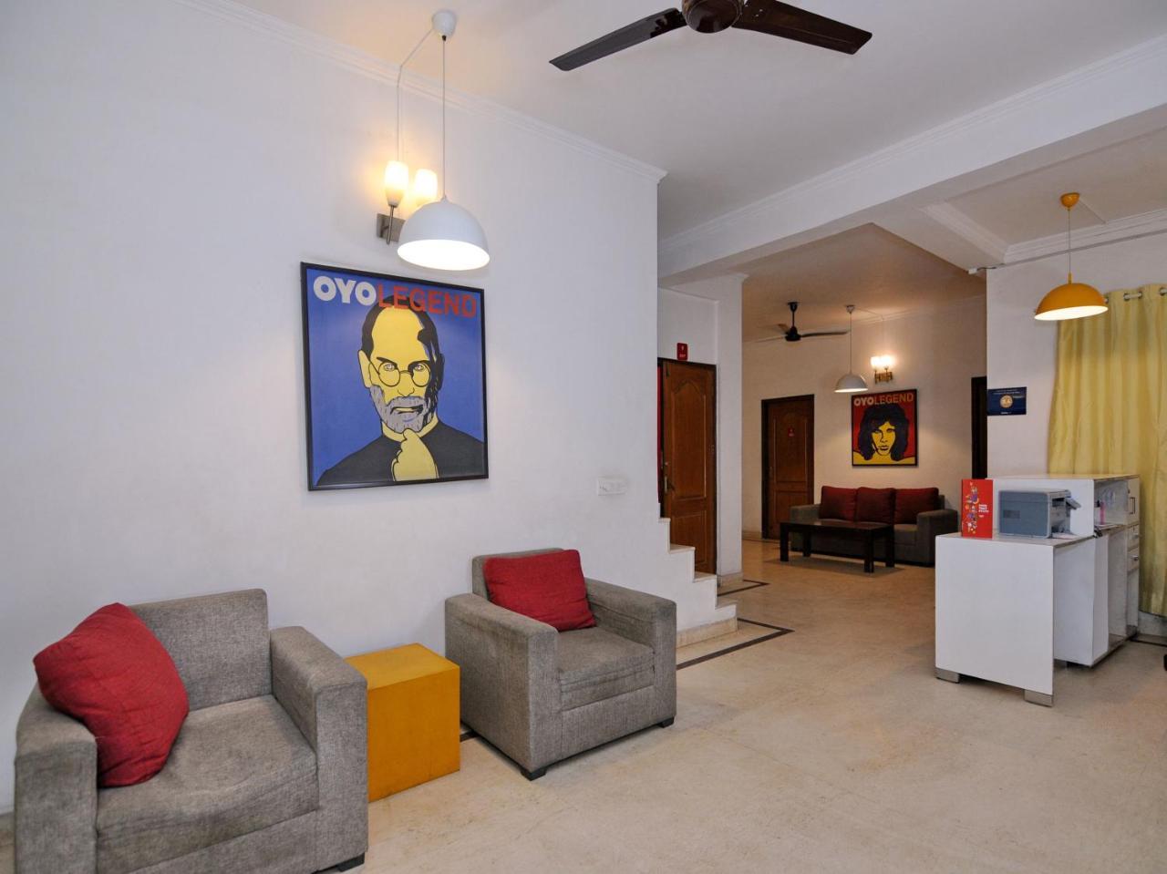 Oyo Flagship 592 Hauz Khas Village Нью-Дели Экстерьер фото